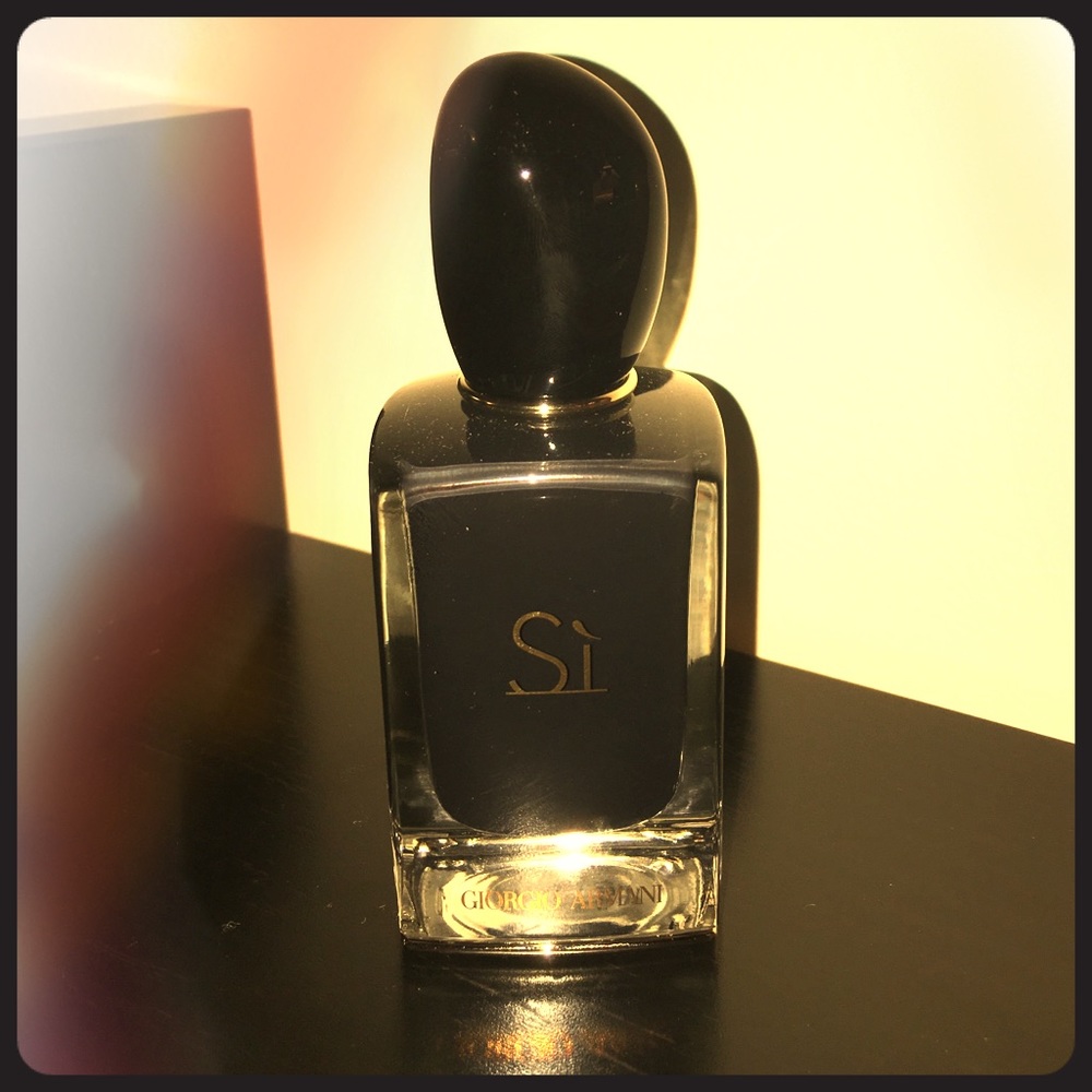 Armani Si Intense eau de Parfum
