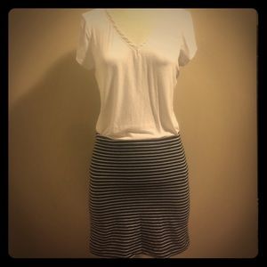 🔥hot sale till 4/16/17! H&M skirt