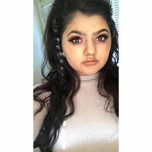 Meet your Posher, Isabella