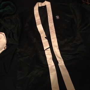 Victoria's Secret pink & black robe