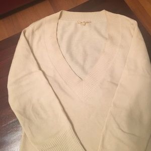 Winter white / ivory cashmere sweater