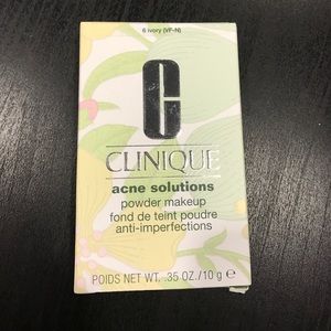 clinique foundation powder in color ivory