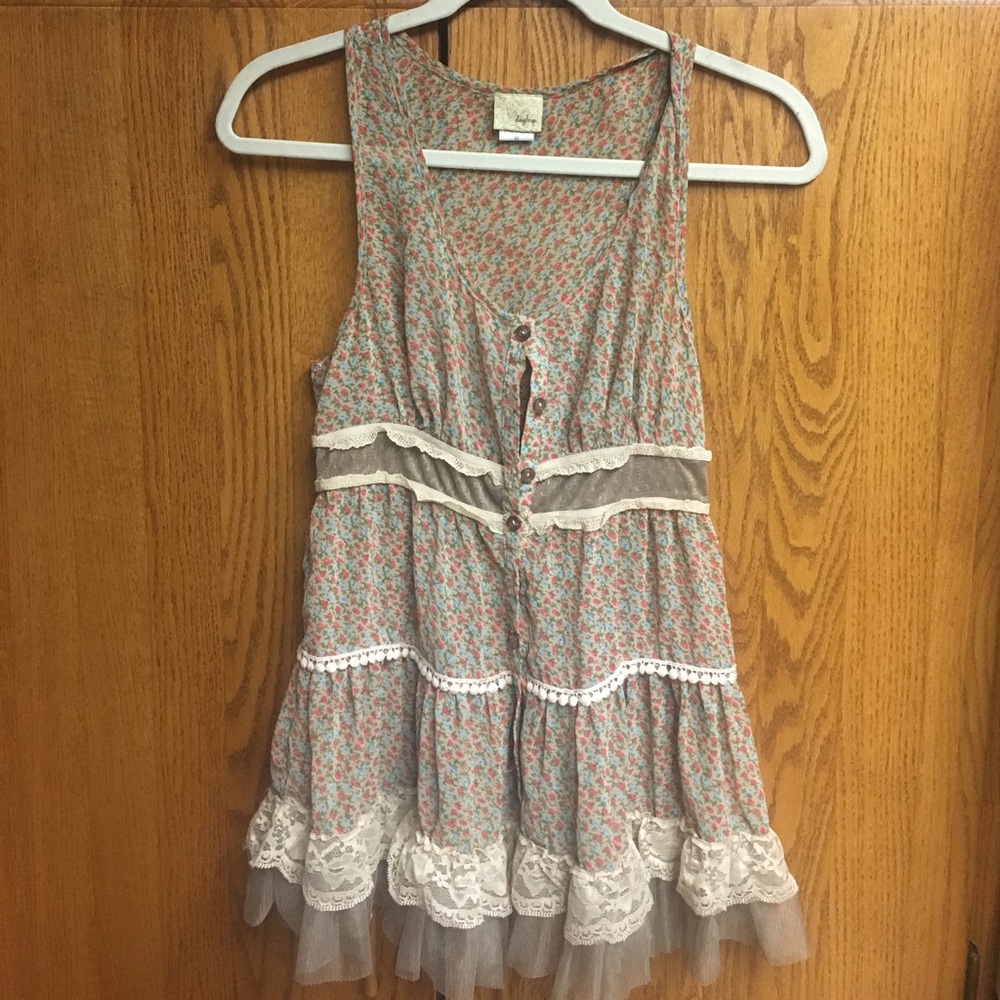 Daytrip top size medium