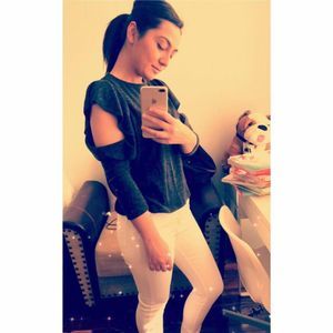 Meet your Posher, Gozde