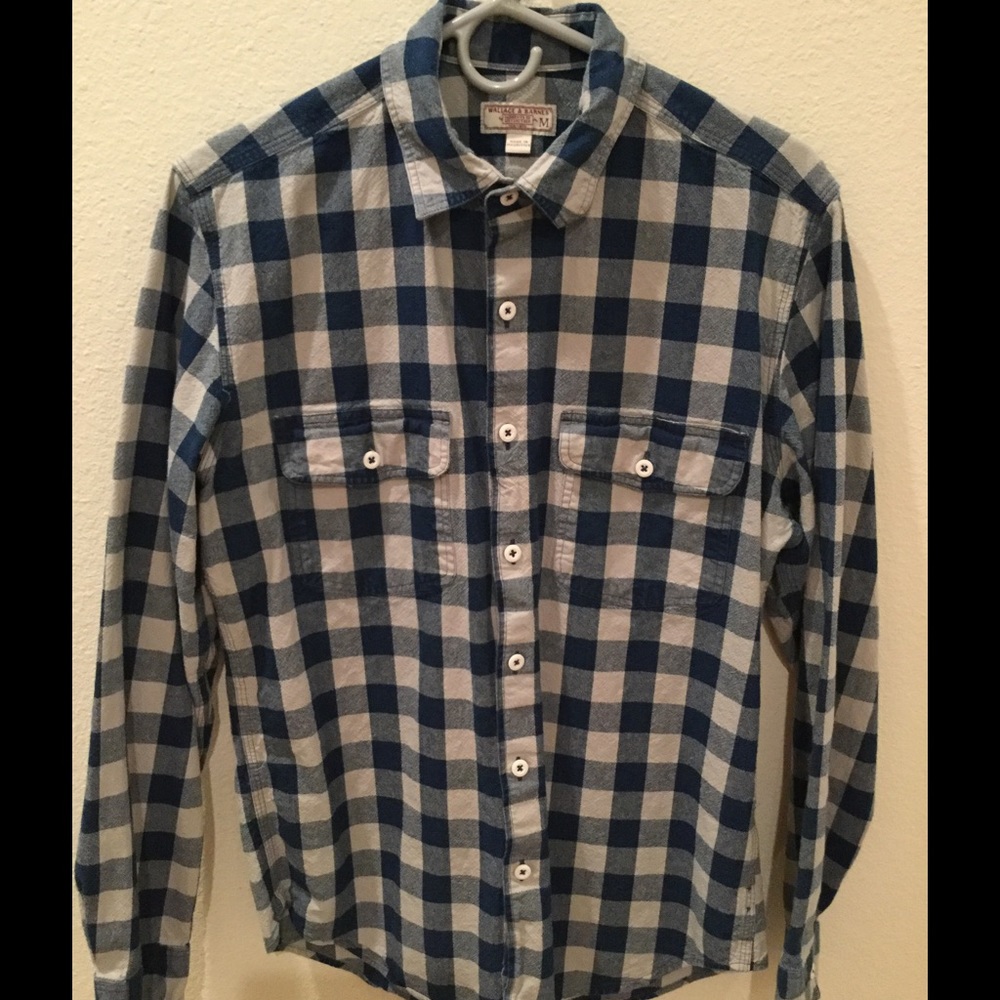JCrew Wallace&Barnes shirt. Navy/Cream. Size M