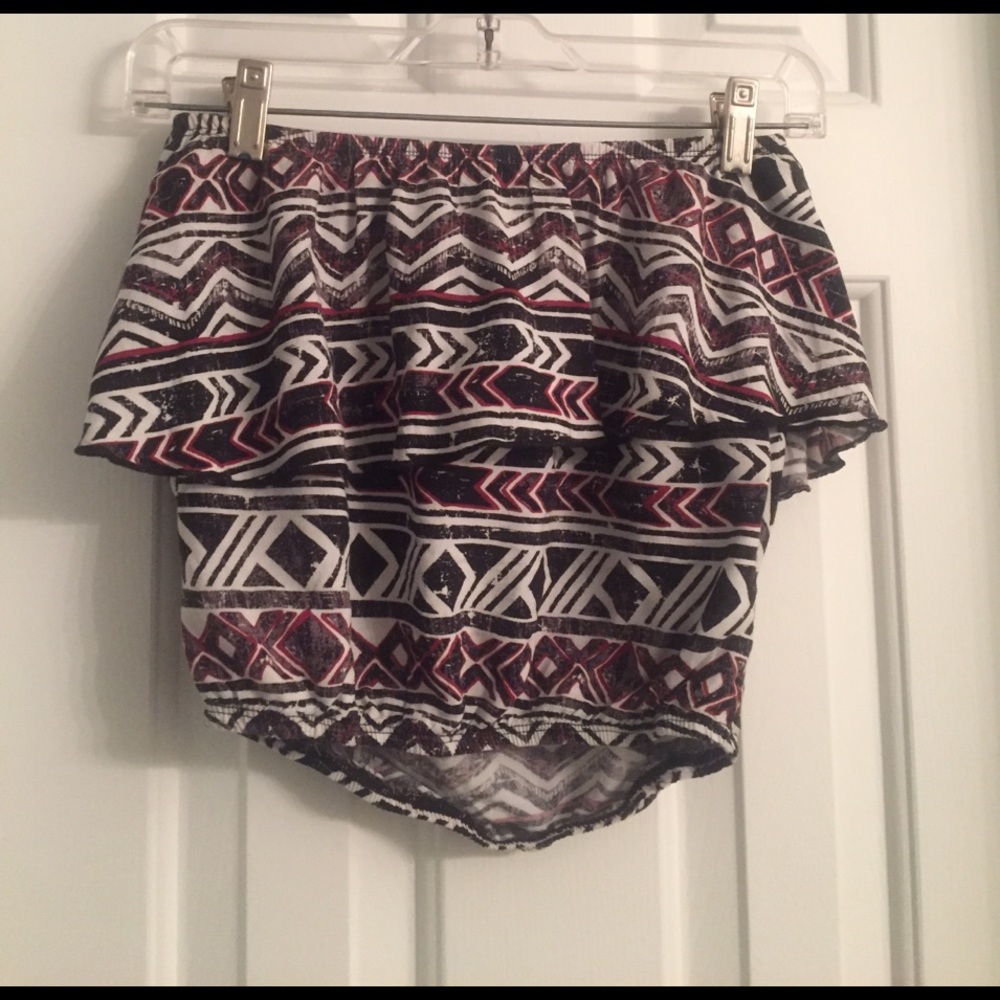 Strapless top