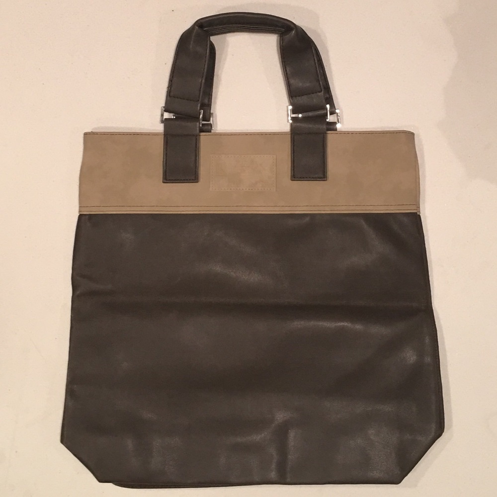 ❗️GRAND SALE❗️Emporio Armani Bag
