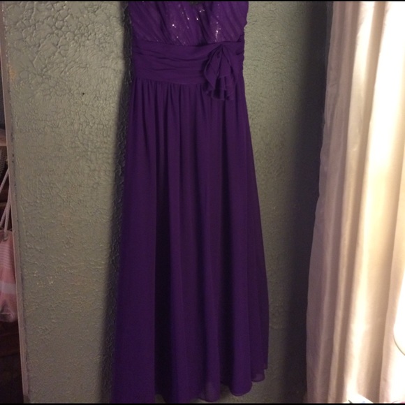 Purple bridesmaid/prom dress - Picture 1 of 7