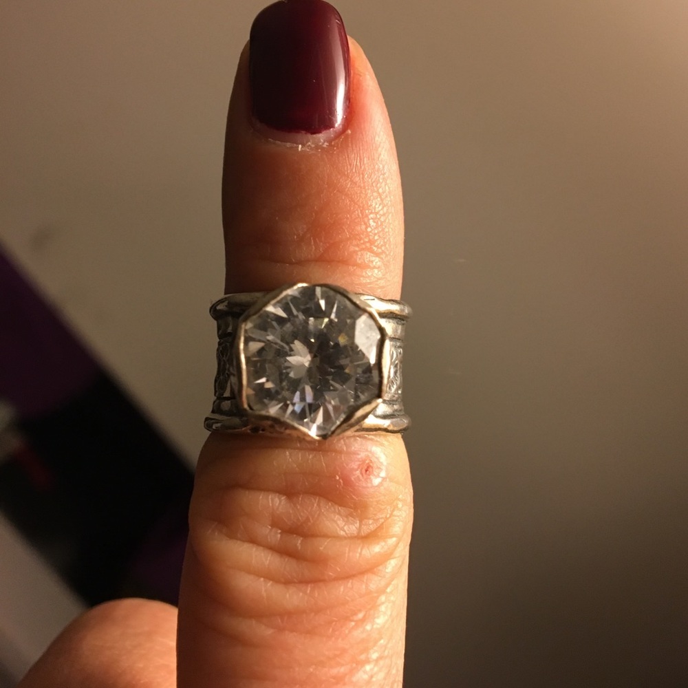 Silpada ring "queen for a day" 11mm 5 ct CZ.
