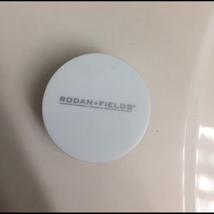 Rodan + Fields Mineral Peptides