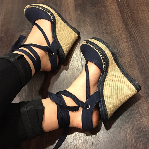 navy lace up sandals - Picture 2 of 3