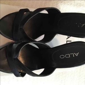 ALDO 'Dougas' black heels