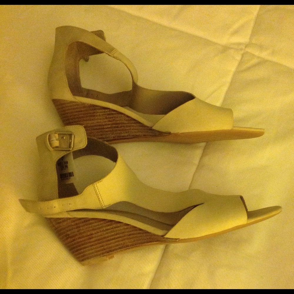Franco Sarto Wedge Sandals. NWT. Read description.
