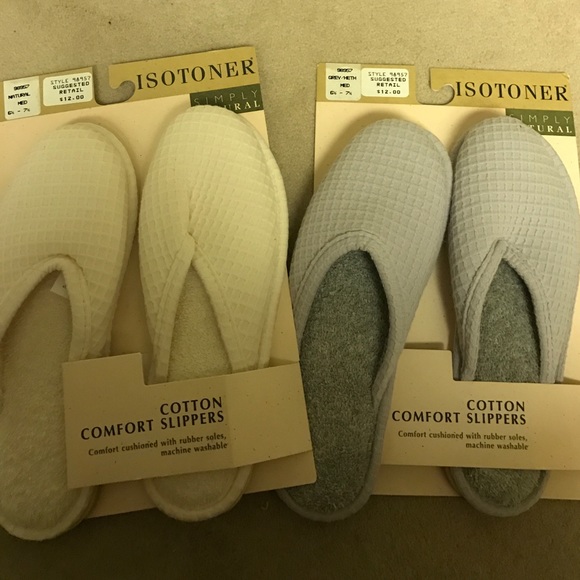 Bedroom slippers - Picture 1 of 1