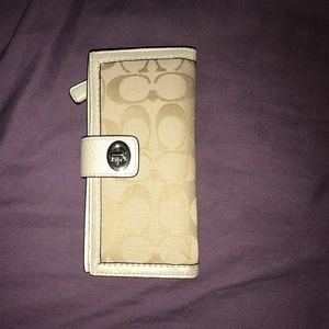 Coach wallet