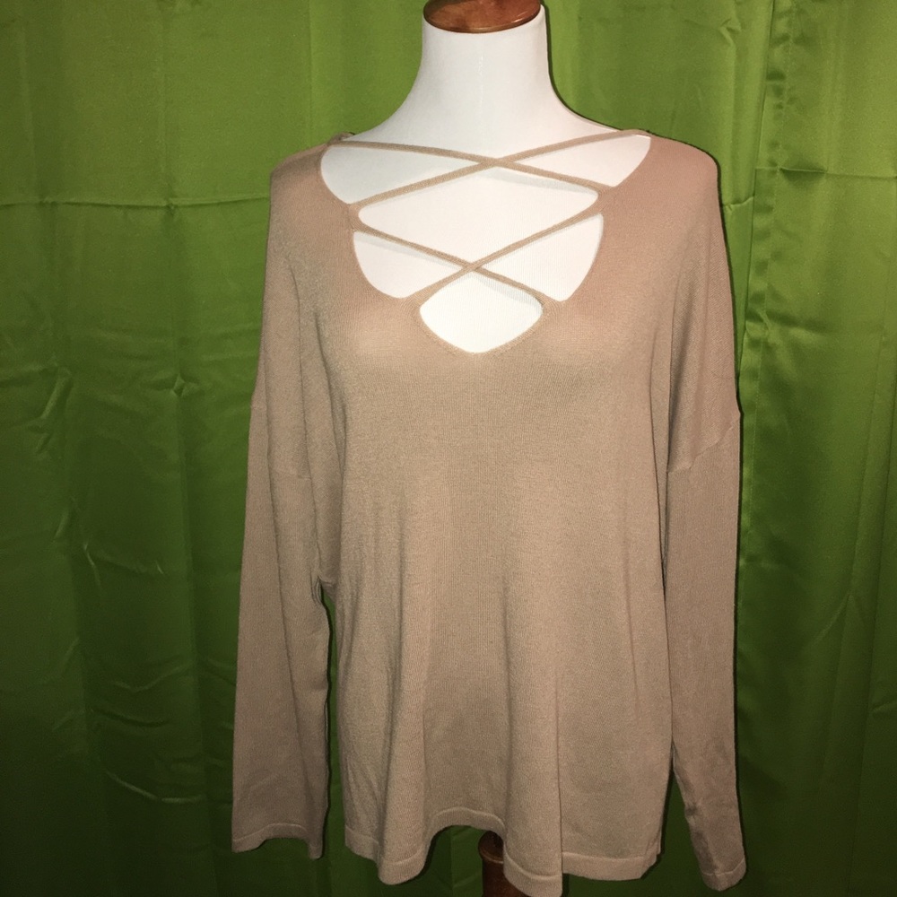 Beige long sleeve sweater top