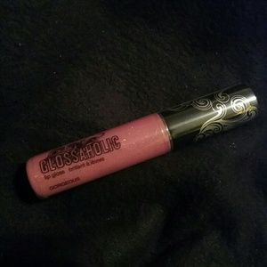 CLOSET CLOSING 8/15 Hard Candy Glossaholic