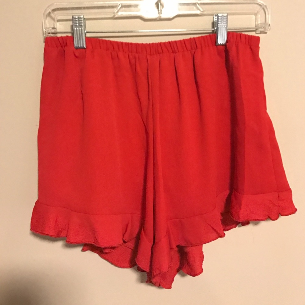 Ruffle shorts