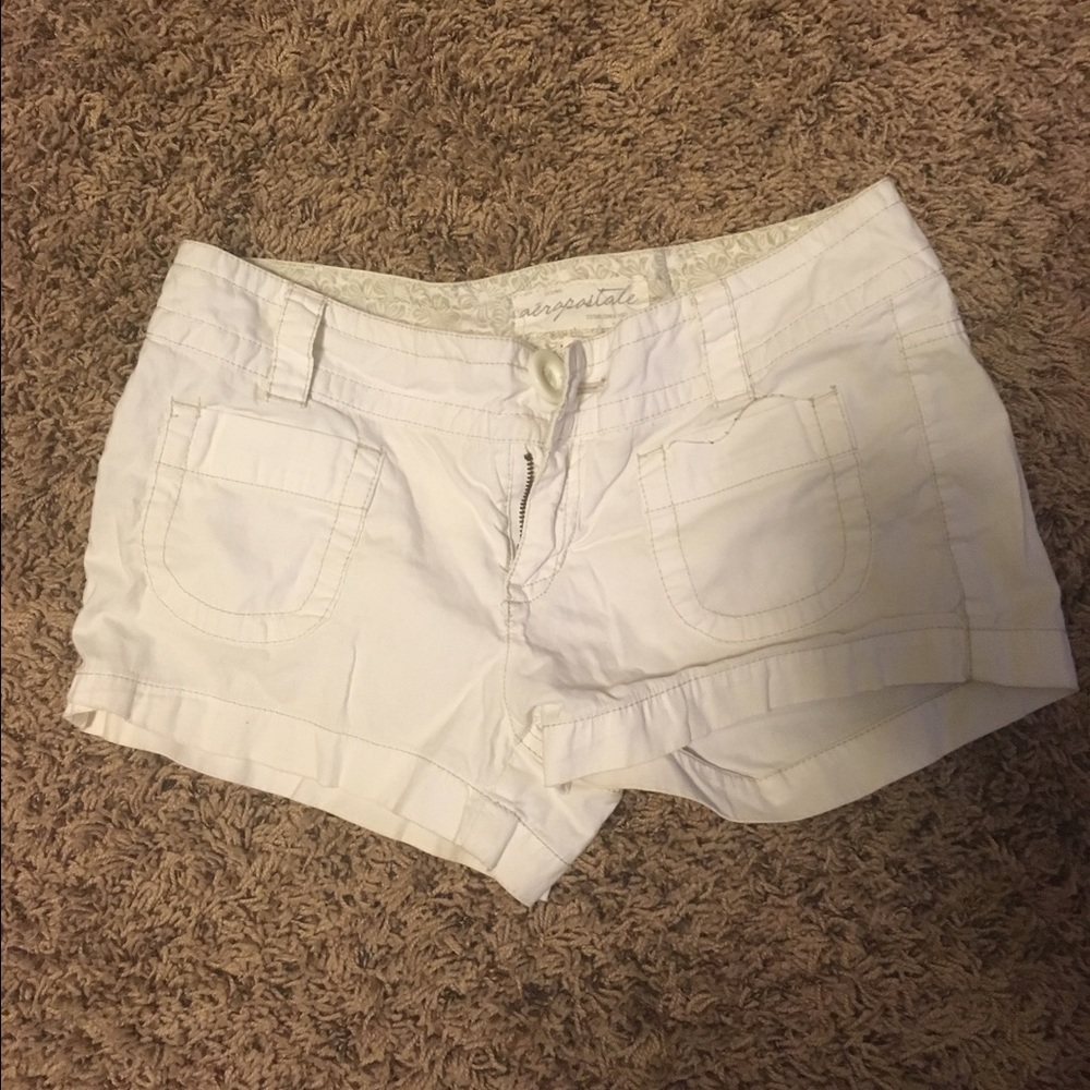 White shorts, great for summer!