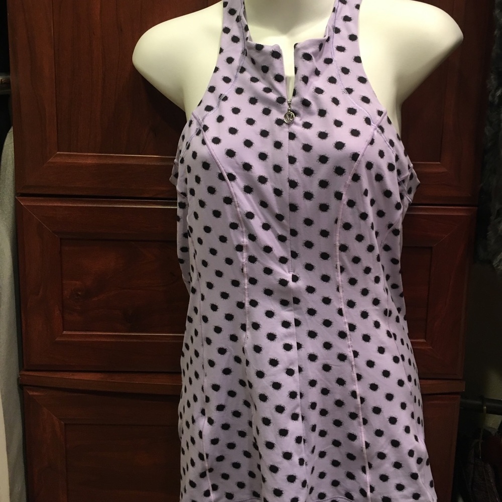 Lululemon bicycle sports top