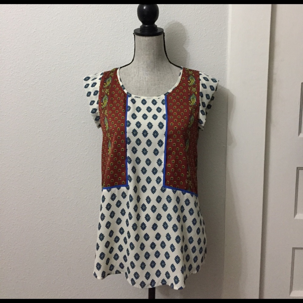 THML patterned top