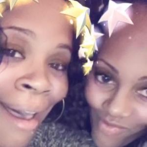 Meet your Posher, Chanelle