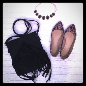 Express crossbody bag