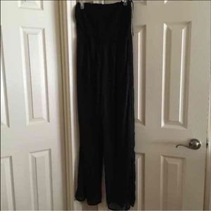 CHIFFON OVERLAY STRAPLESS JUMPSUIT