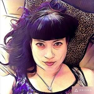 Meet your Posher, Lydiot