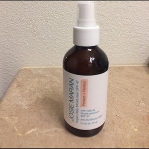 Josie Maran moisturizer