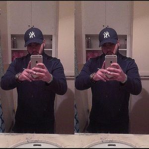 Meet your Posher, Carlos