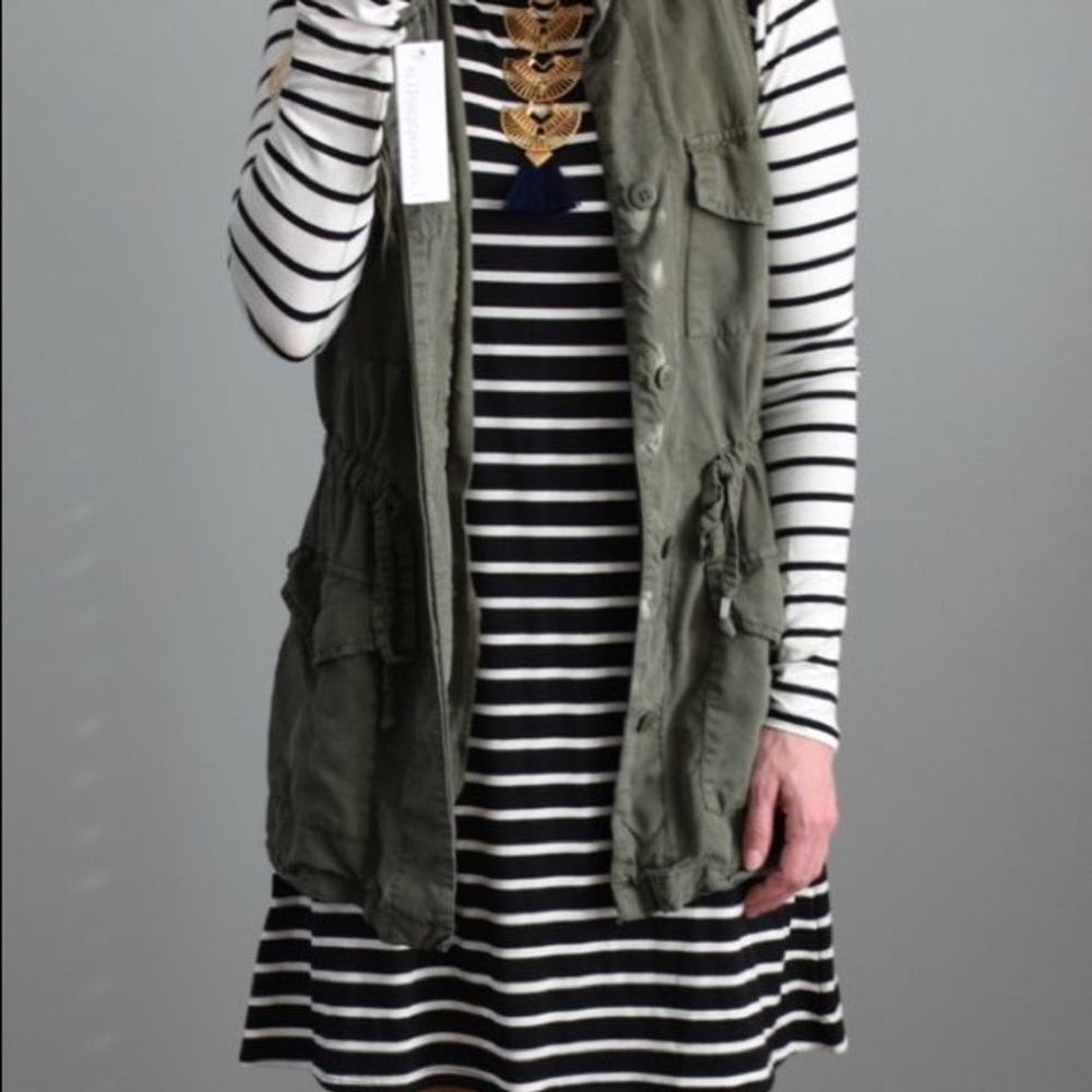 Loveappella - Kandice Knit Swing Dress- Size: Med