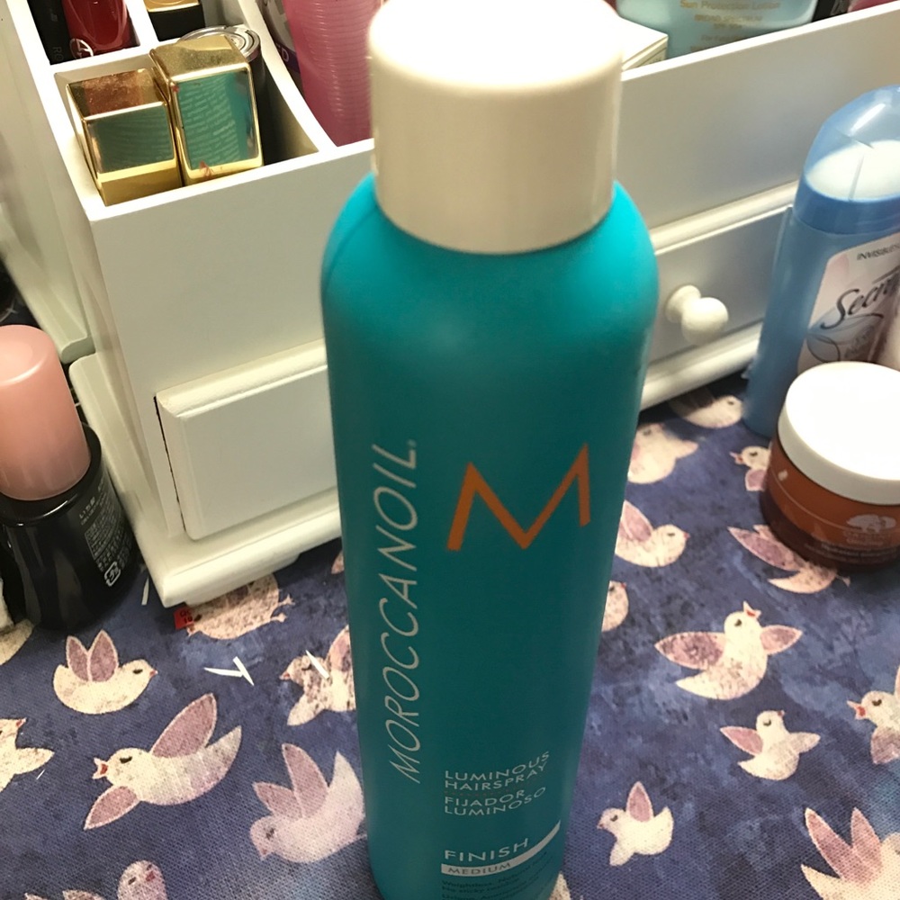Moroccan oil luminous hairspray