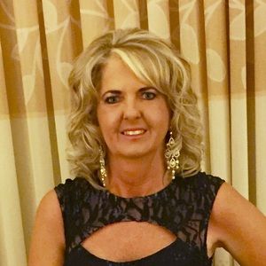 Meet your Posher, Teresa