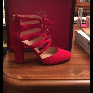 Vince Camuto !! Red, Brand New !!