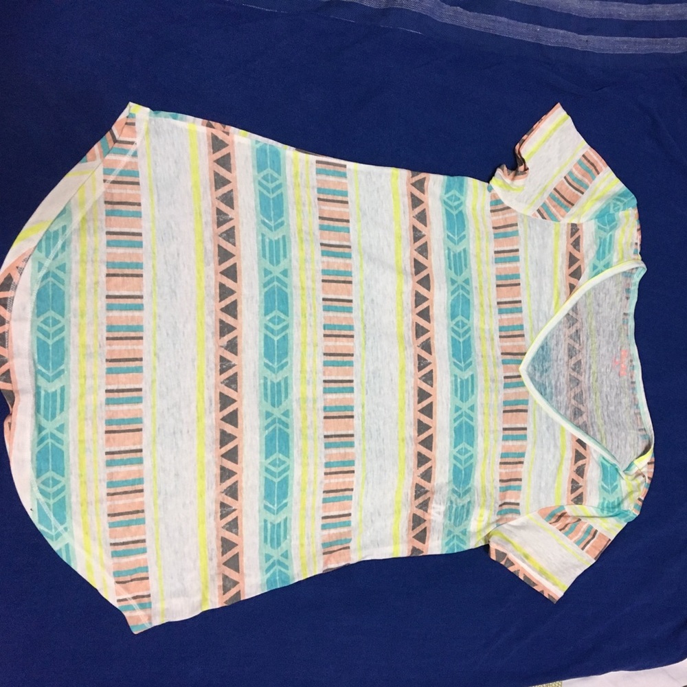 Mudd T-Shirt - Picture 2 of 2