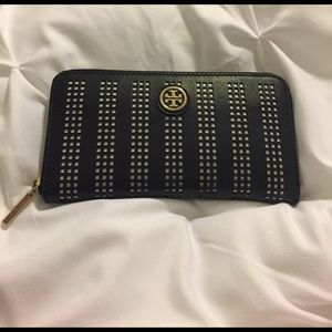 Tory burch wallet