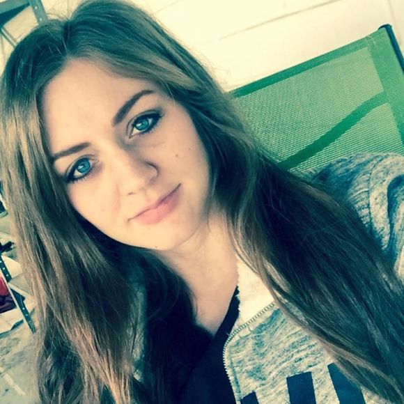 Meet your Posher, Lisa - Picture 1 of 1