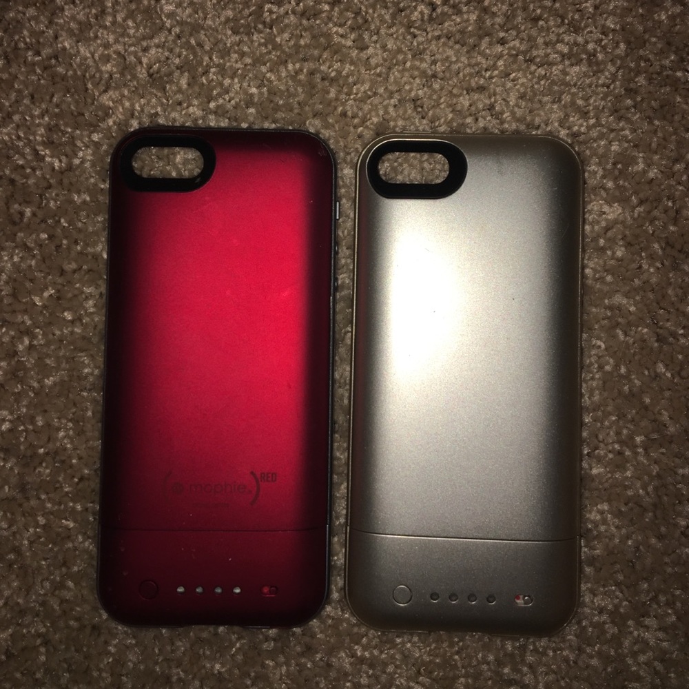 Mophie IPhone 5 charging case