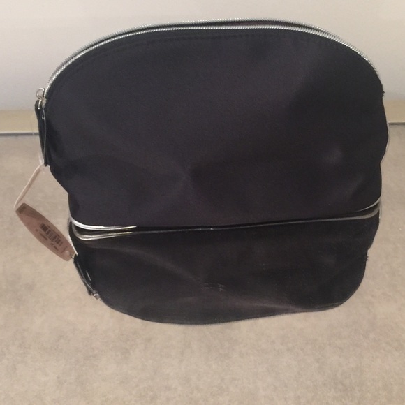 Victoria secret - Picture 2 of 3