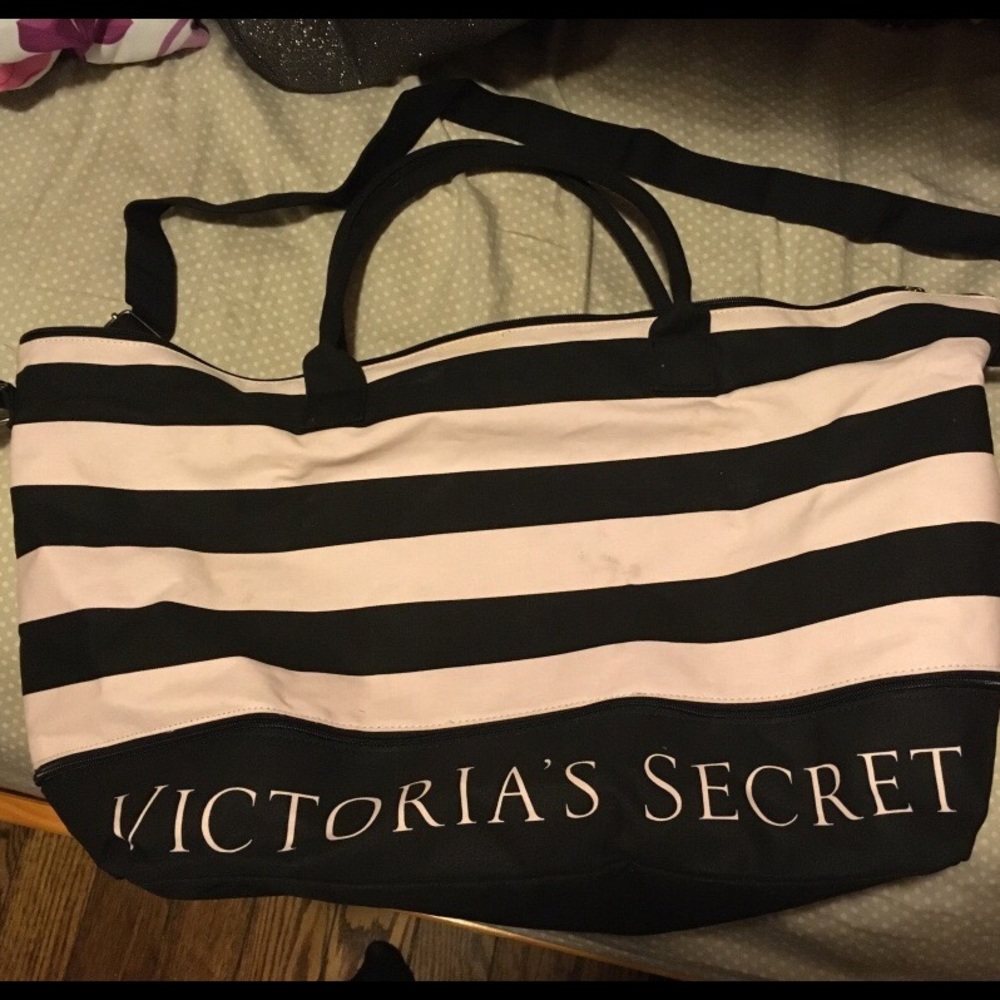 Victoria Secret duffle