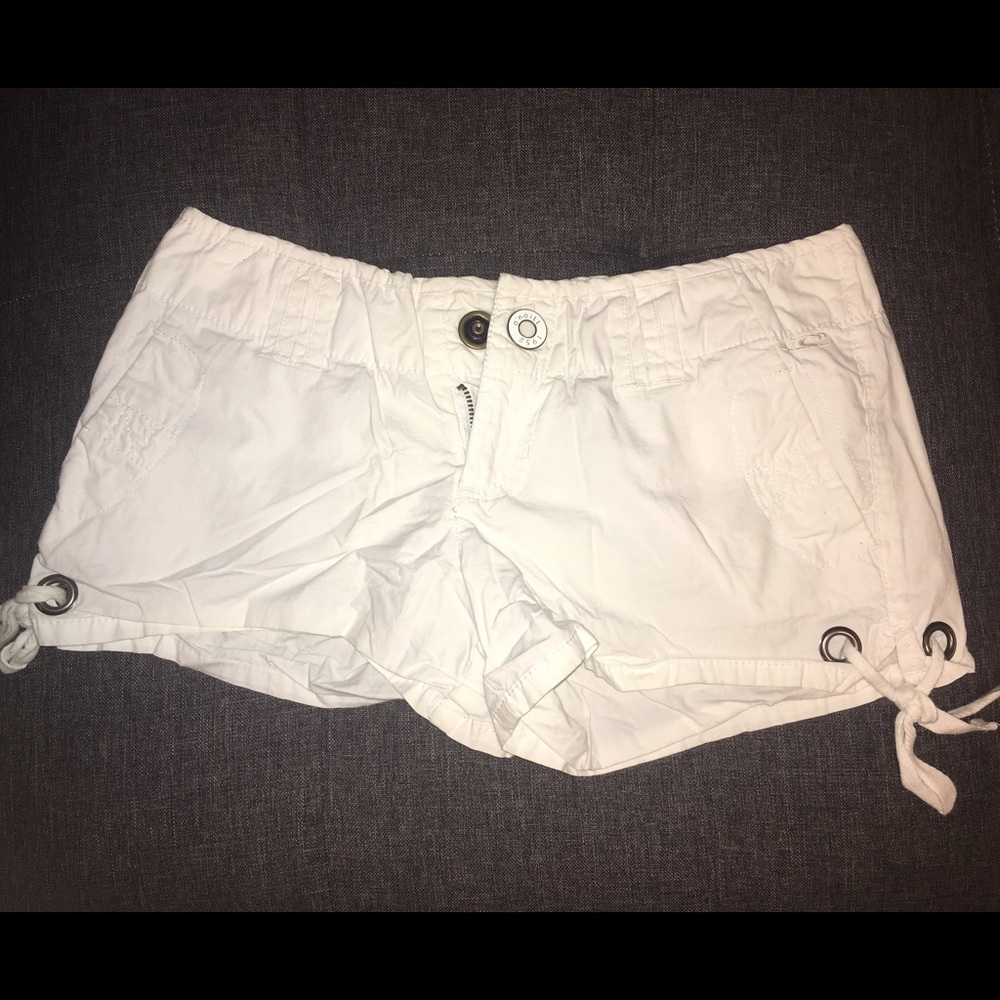 O'Neill shorts with ties size 3