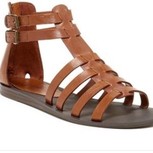 Tan gladiator sandals