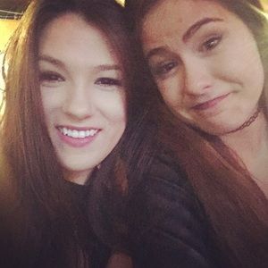 Meet your Posher, Abby