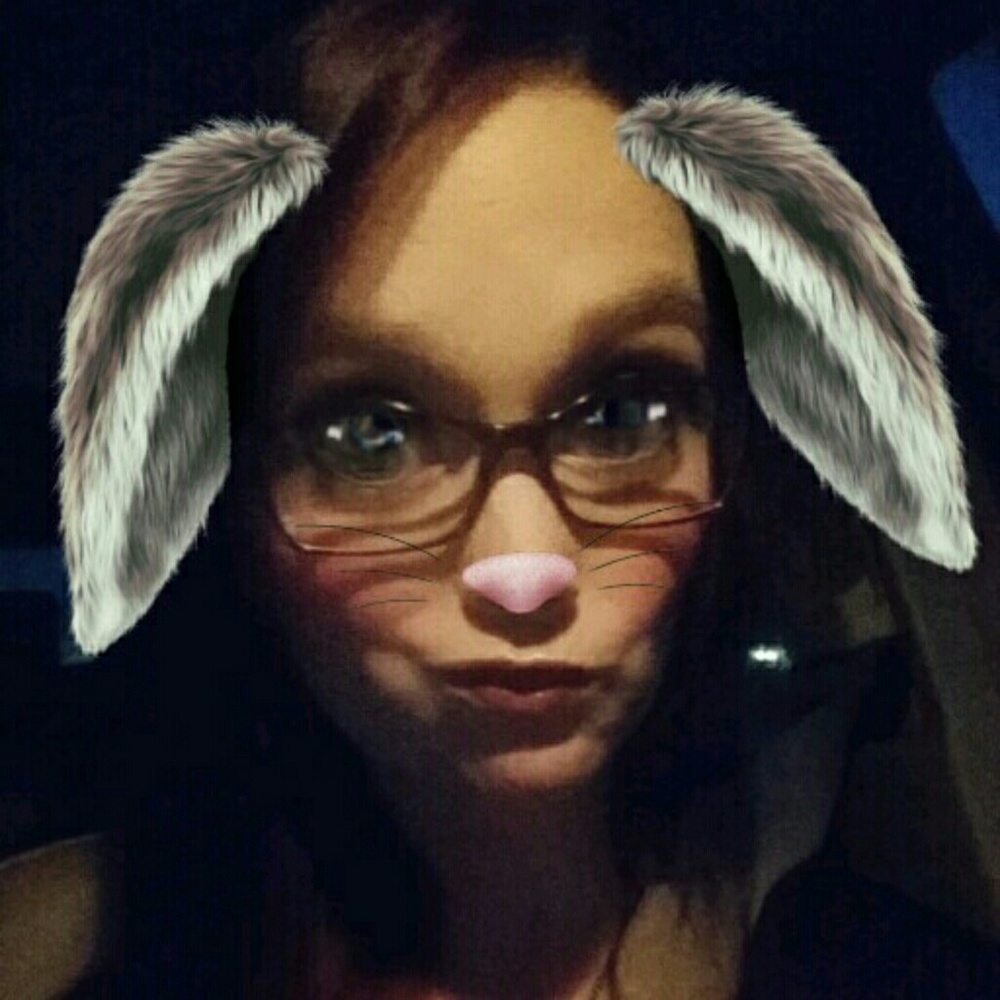 Meet your Posher, Felisha