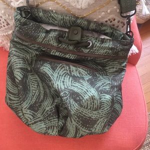 Lululemon gym bag