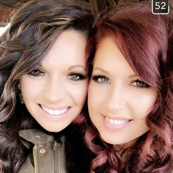 Meet your Posher, Tori - Picture 1 of 1