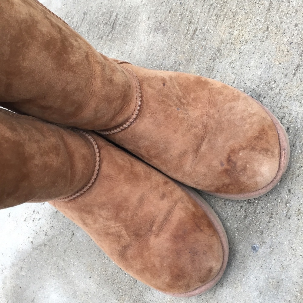❌SOLD❌ UGG Classic Tall Light Brown Boots - Picture 7 of 8