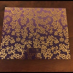 Tarte Amazonian Clay Eyeshadow Palette