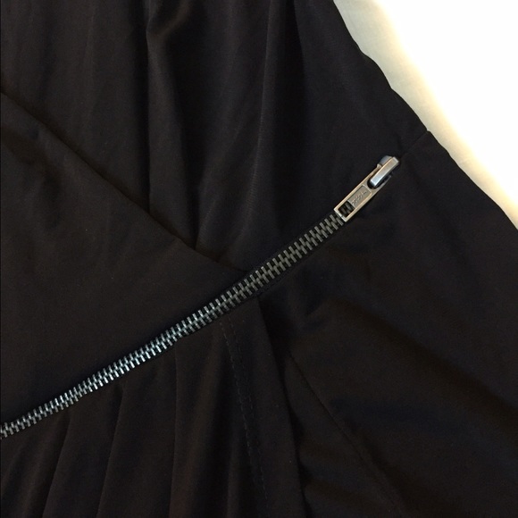 BCBG Generation - Picture 2 of 3